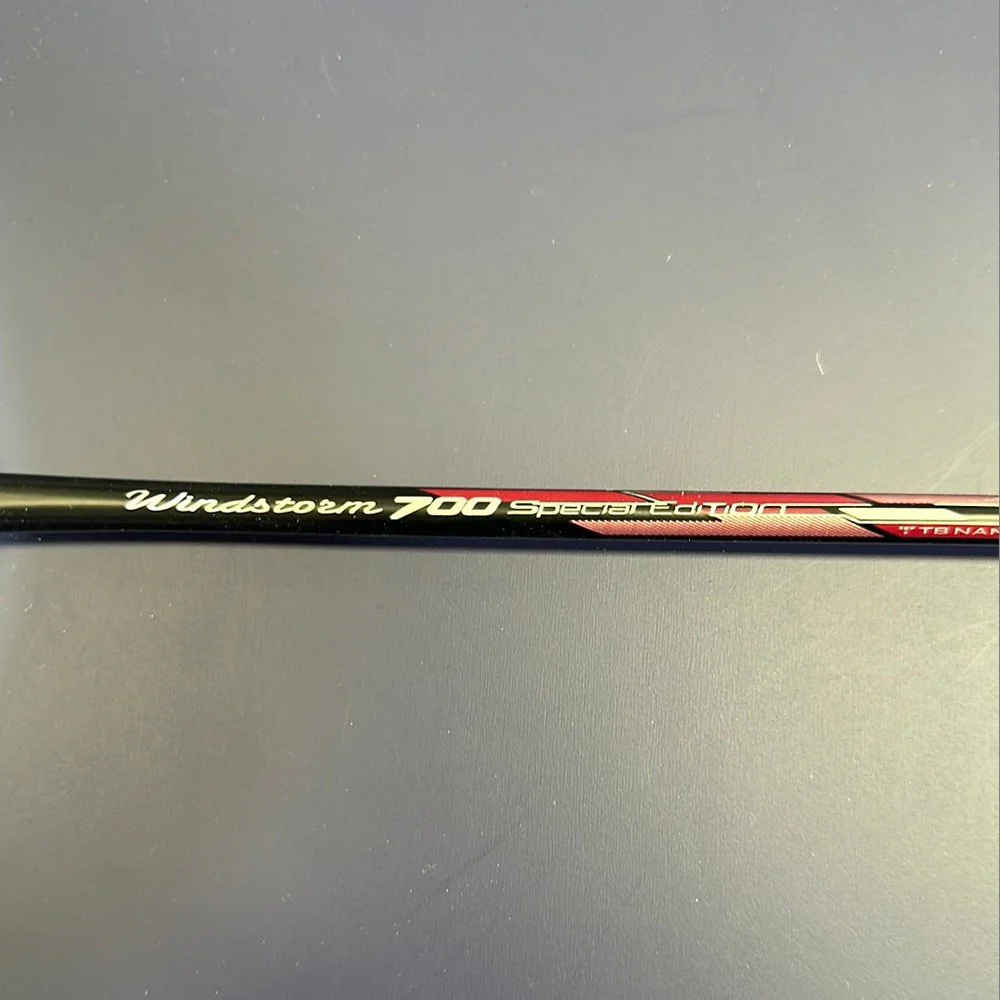 Li Ning windstorm 700 black Badminton Racket - Image 3
