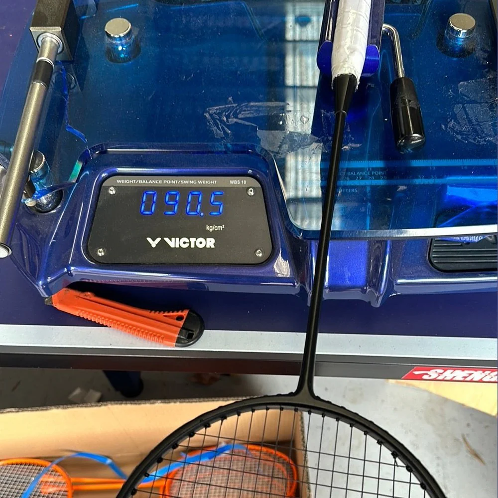 NO BRAND Sample Carbon Badminton Racket No Nails On Top 5U 310mm 30T（Manufacturer Original Carbon Warp Racket) - Image 3