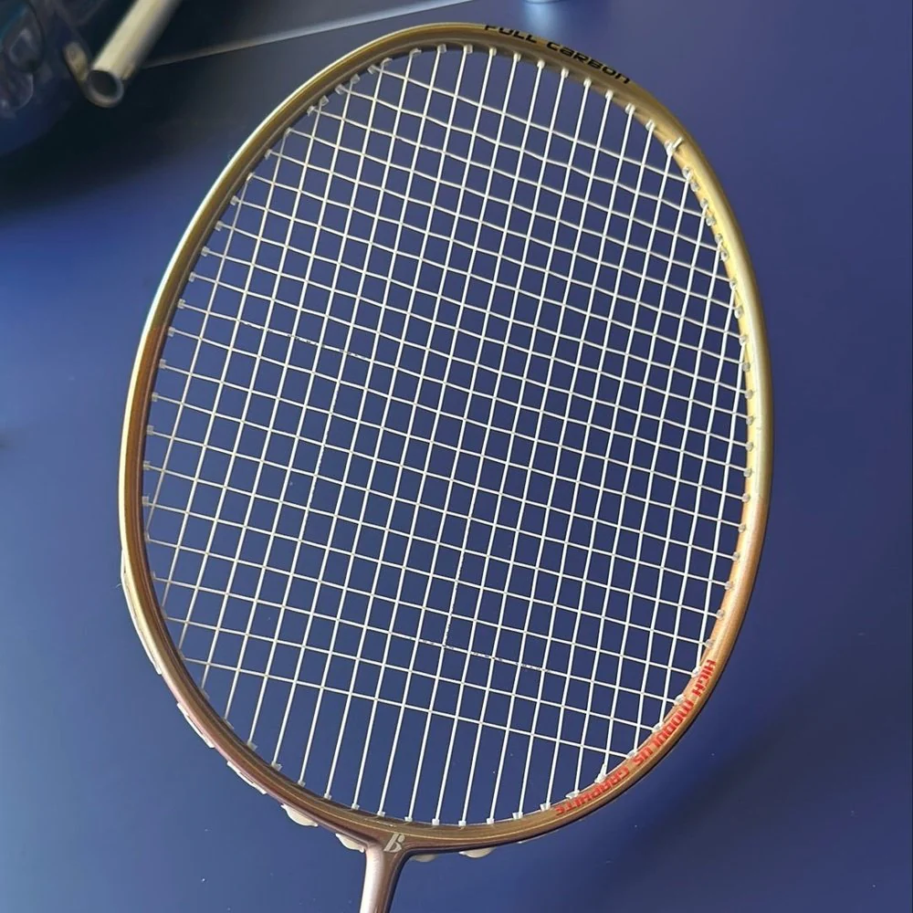 Bonny feifeng BadmintonRacket 68g max 26lbs - Image 4