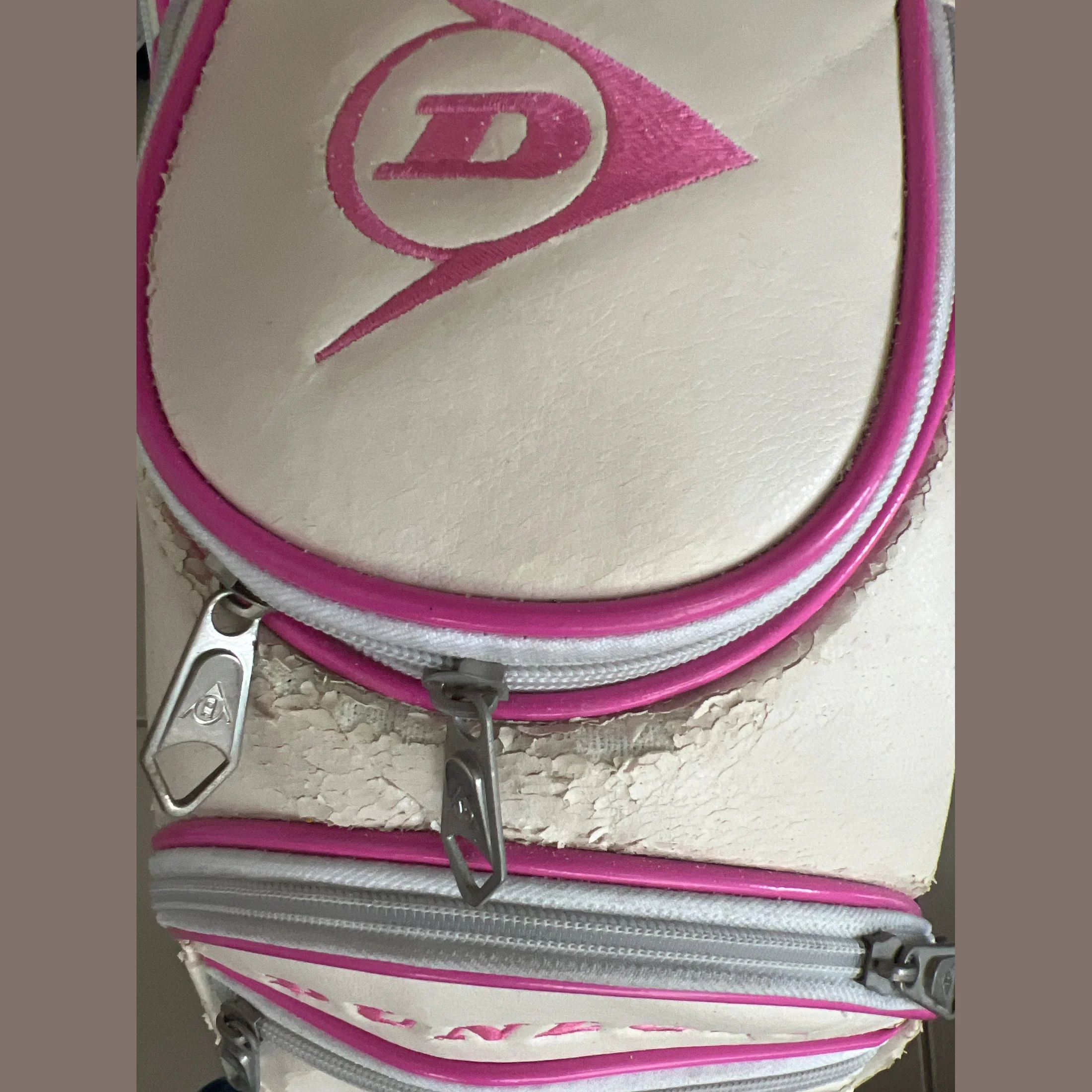 CLEARANCE SALE (The Club Cover Is Aging And Peeling)DUNLOP WOMEN'S GOLF SET TOUR PINK 514340D(3 wood, 7 iron and one push) - Image 16