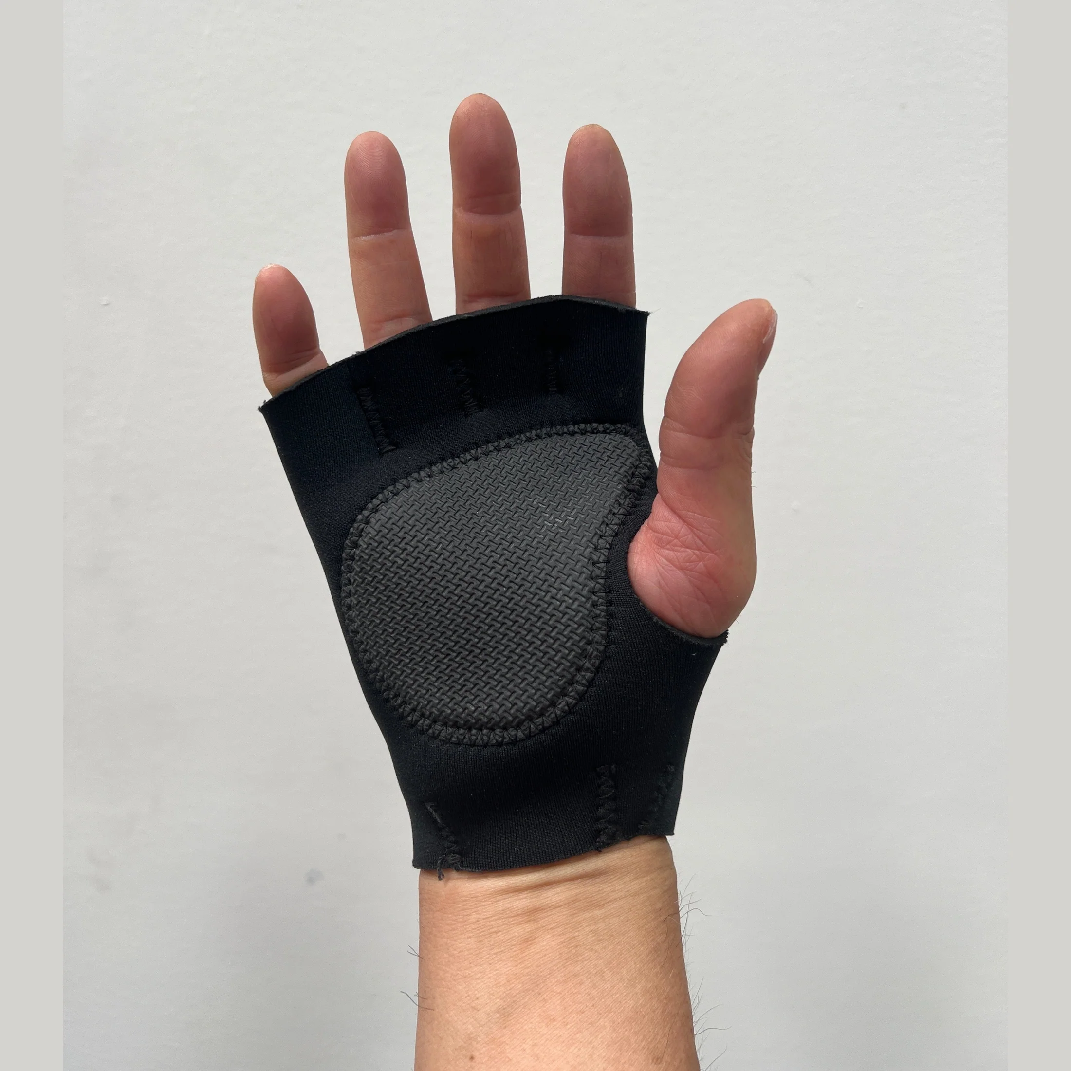 FLYON GLOVES 185 2PCS - Image 3