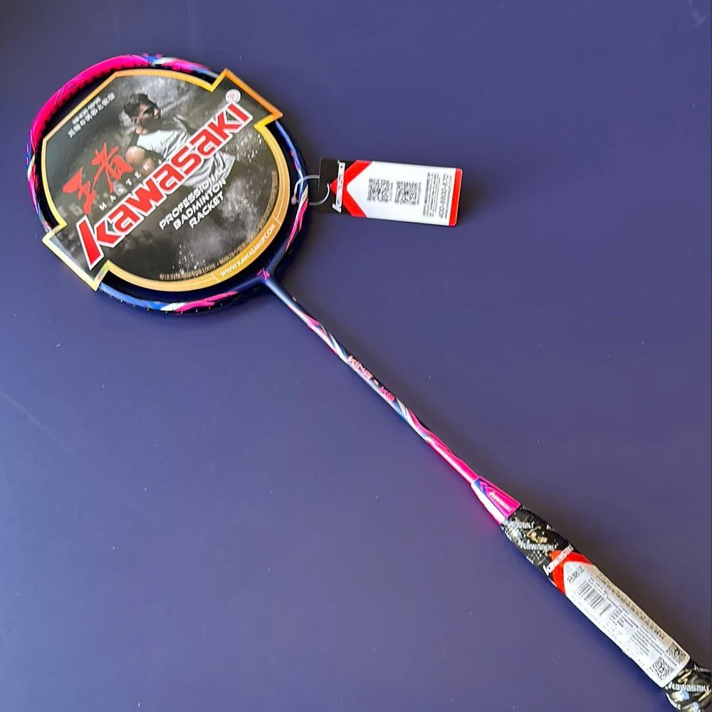 Kawasaki 4U KING K8 Badminton Rackets 83g 30lbs with gift box - Image 13