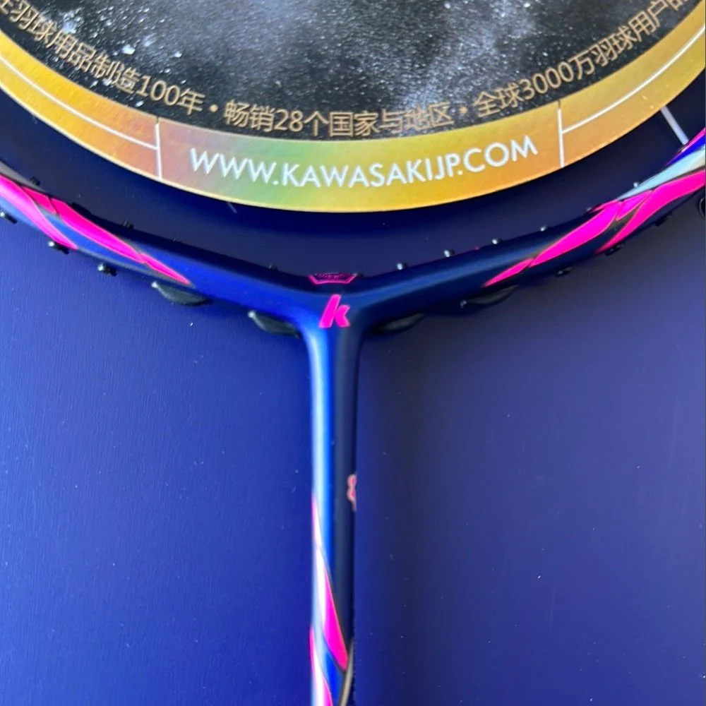 Kawasaki 4U KING K8 Badminton Rackets 83g 30lbs with gift box - Image 14