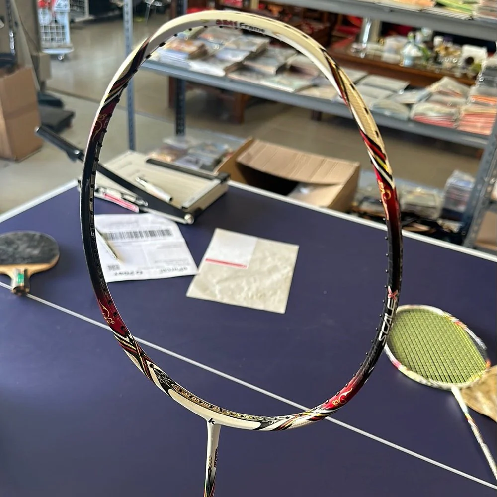 Kawasaki MASTER 800 Badminton Racket 87g max 32lbs - Image 2