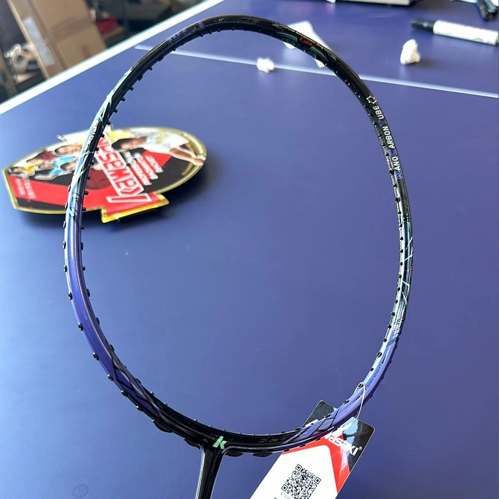 Kawasaki Spider 6900  Badminton Racket 87g 30lbs - Image 2