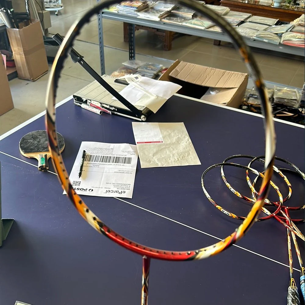 Kawasaki Super Touch 6260 Badminton Racket 87g 30lbs - Image 2
