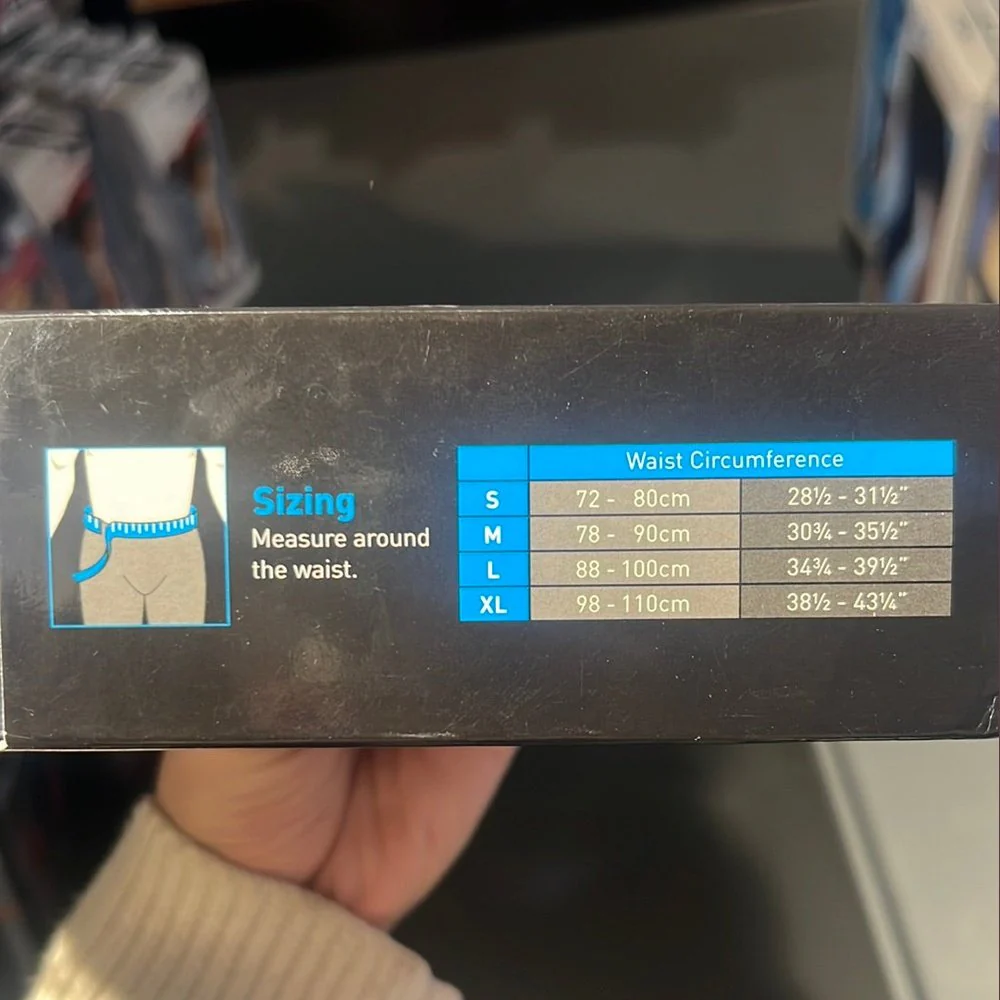 LP Leg Support Compression Tights 292Z – Muscle Stability for Training & Recovery - Image 5