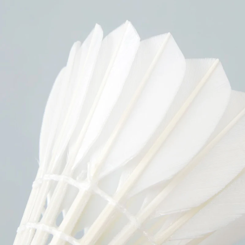 LINGMEI LING MEI 12 PCS F1 Badminton Goose Feather Badminton Shuttlecock - Image 4
