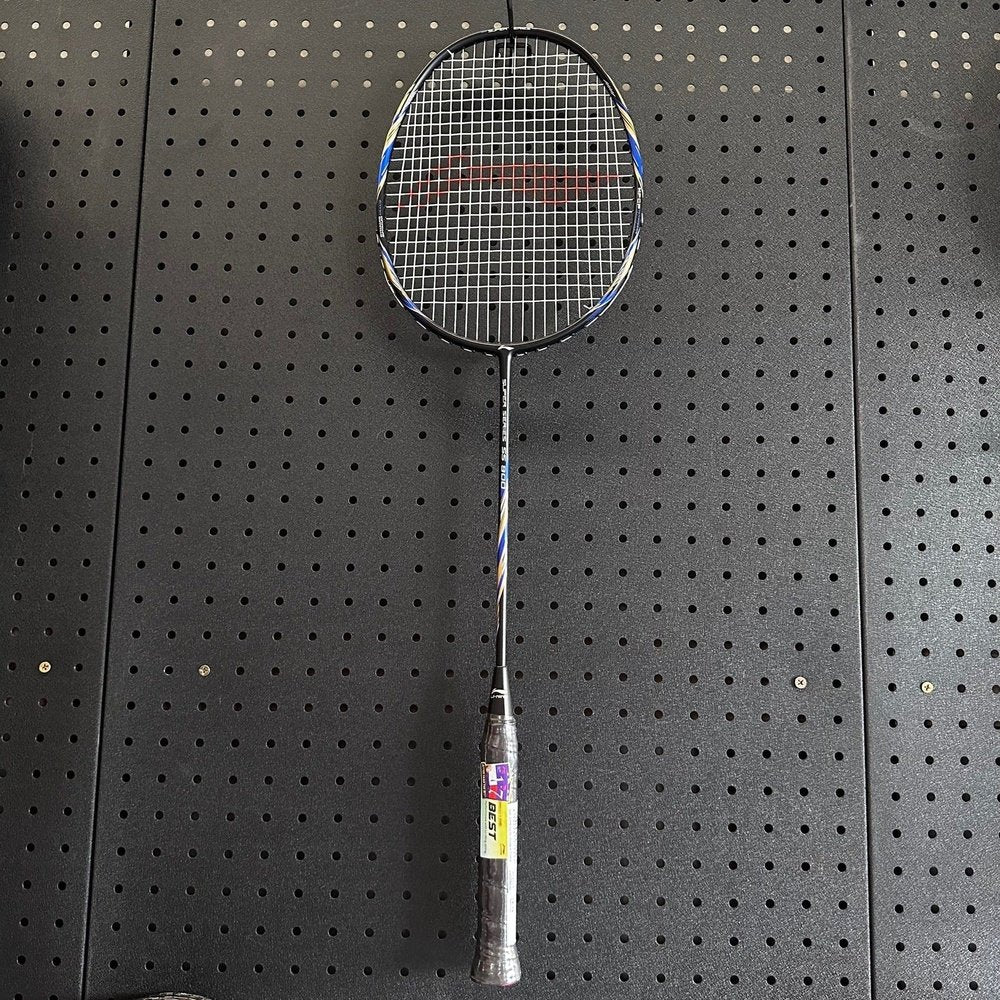 Li Ning Super Series SS 900 (84 Grams) Badminton Racquet / Badminton Racket - Image 12