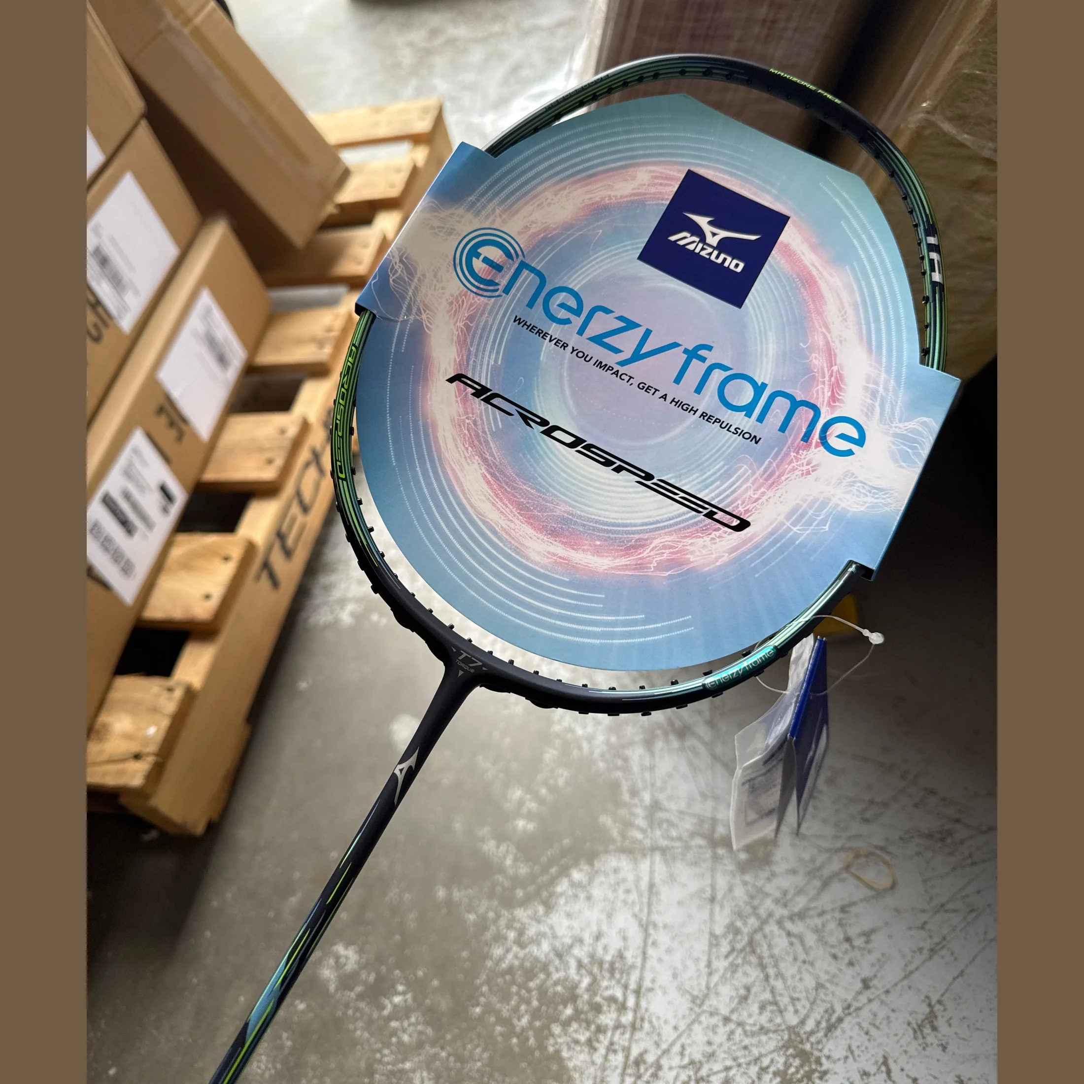 MIZUNO ACRO SPEED 1 ACCEL BADMINTON RACKET 4U6 (73JTB40209)