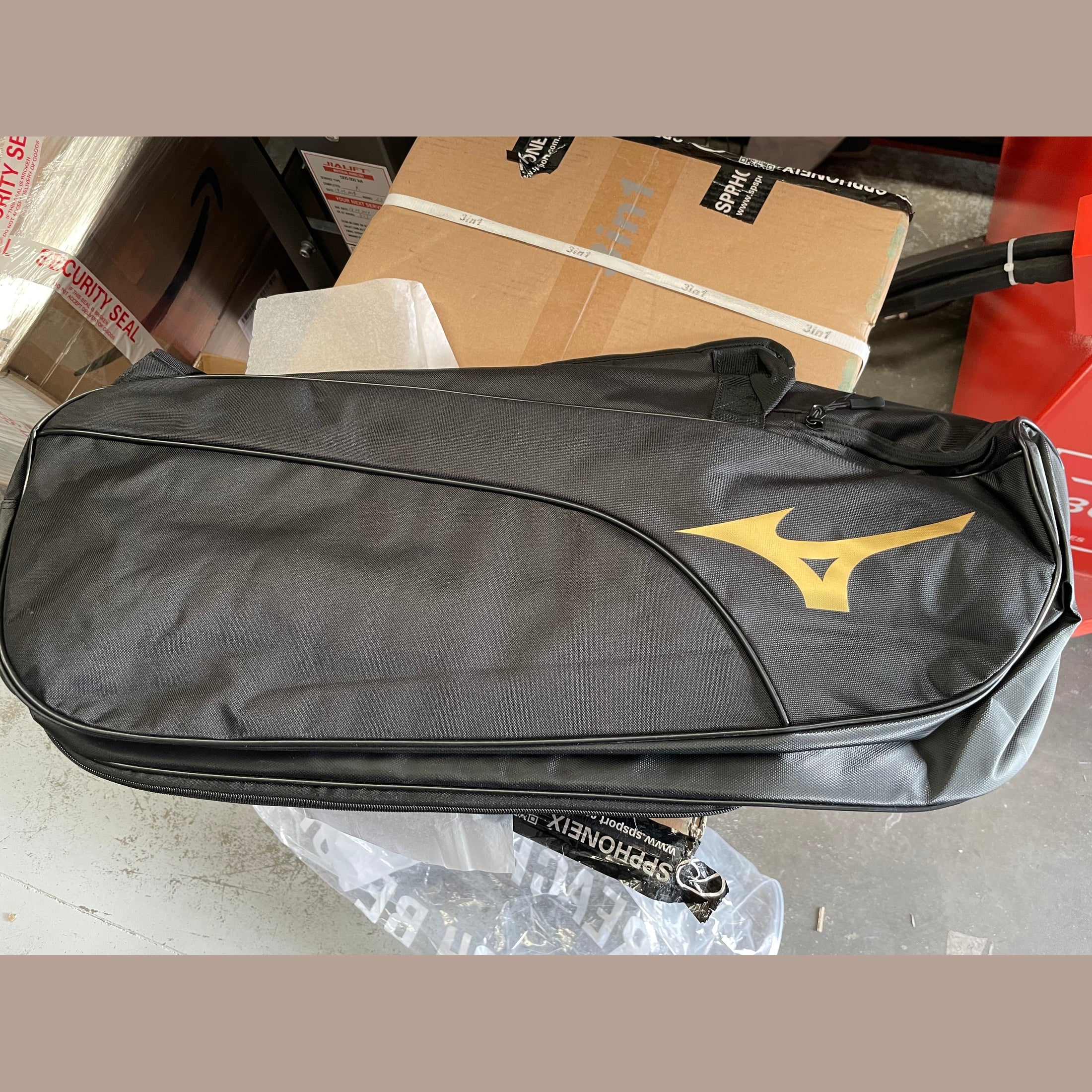 Mizuno BADMINTON RACKET BAG C3CY43Z2 (74*24*26CM) - Image 12
