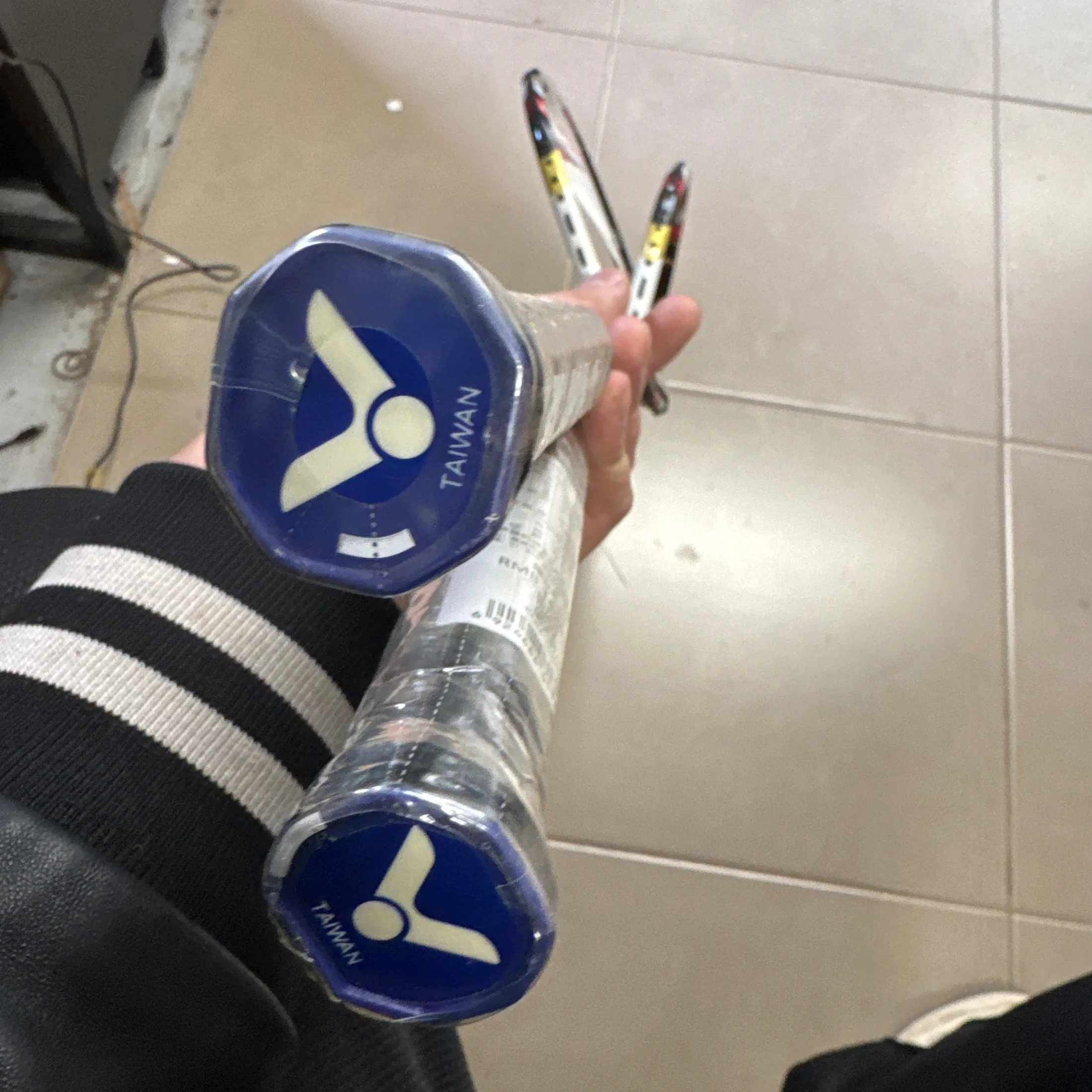 VICTOR Meteor X 80 BKA Badminton Racket make taiwan MX80 - Image 4