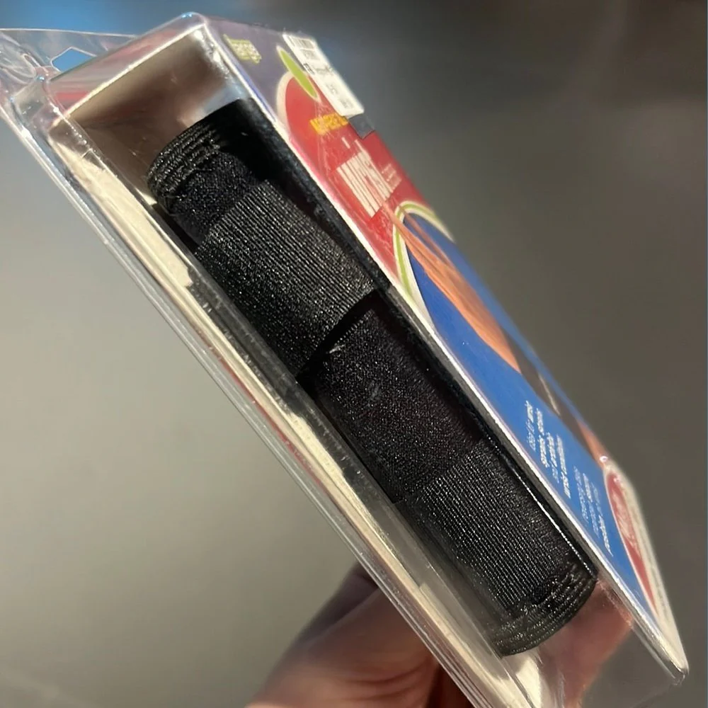 Mueller Wrist Sleeve 400 - Image 3