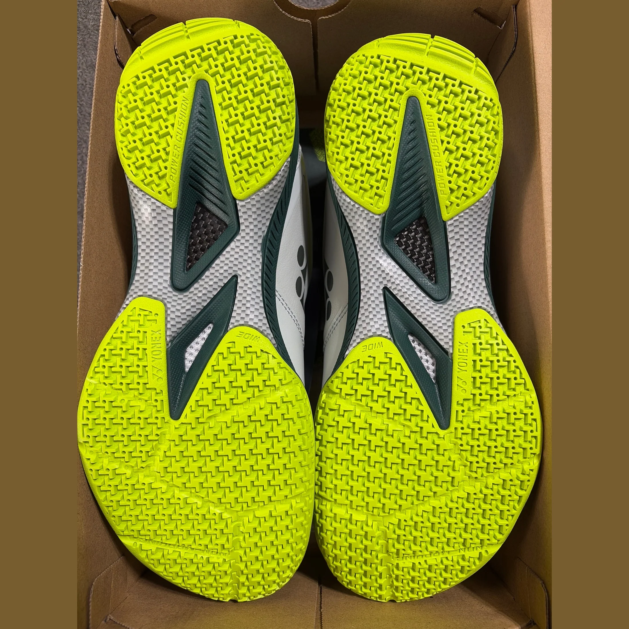 YONEX Badminton Shoes 65 Z VA WIDE Power Cushion Grayish Beige SHBVAZWEX - Image 6