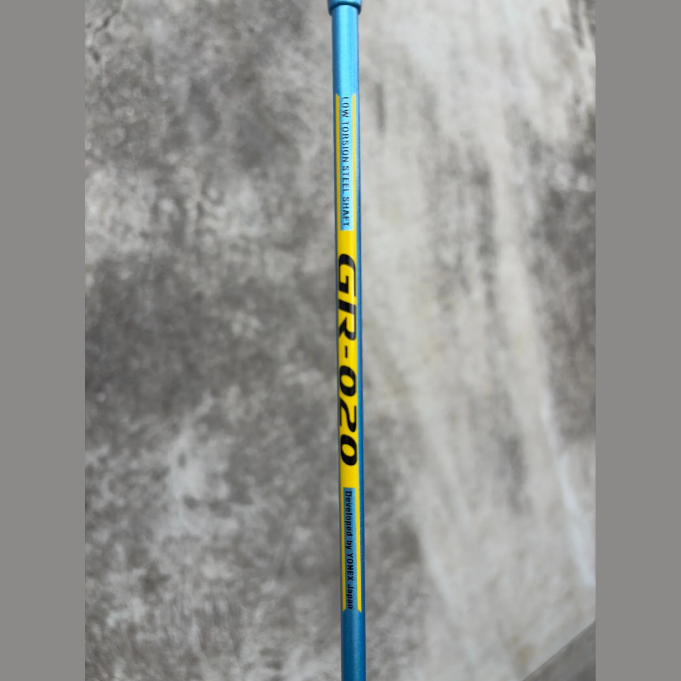 YONEX GR-020 Badminton Racket Metallic Blue G3 - Image 2