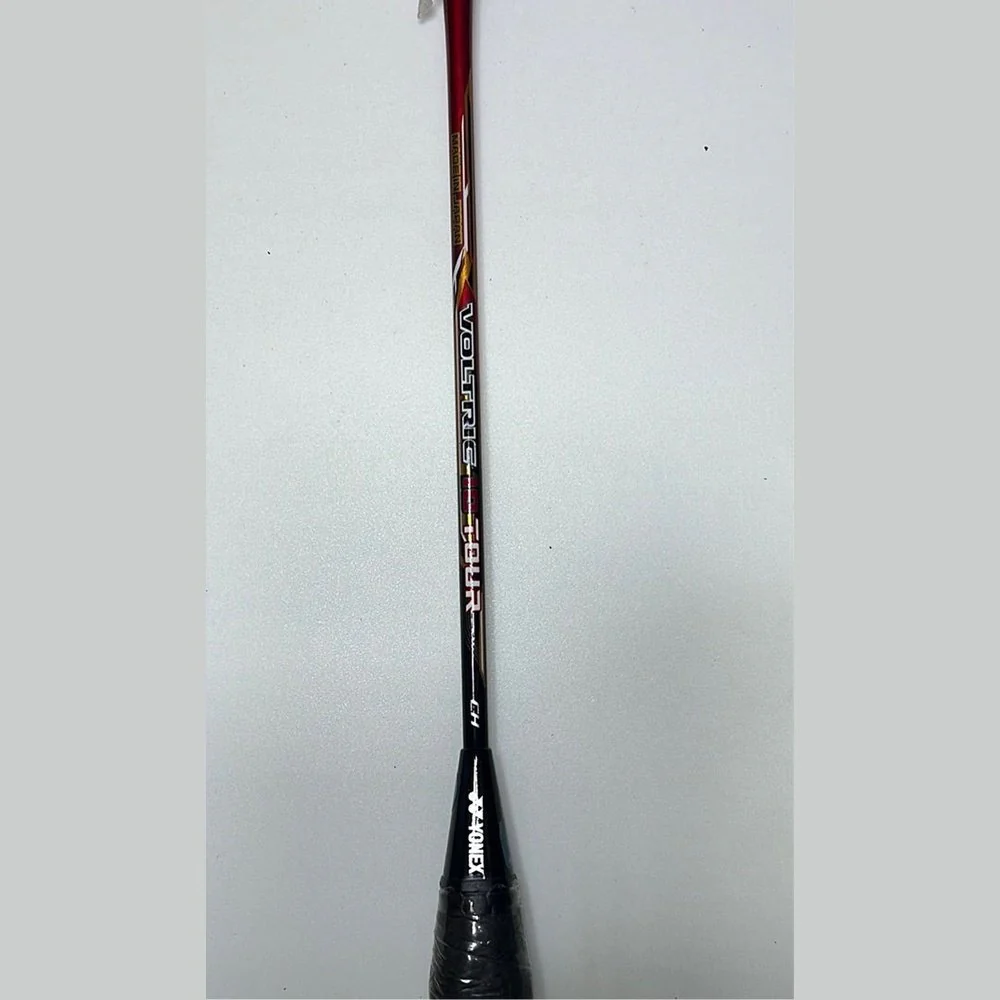 Yonex VT 10 Tour CH badminton racket - Image 3